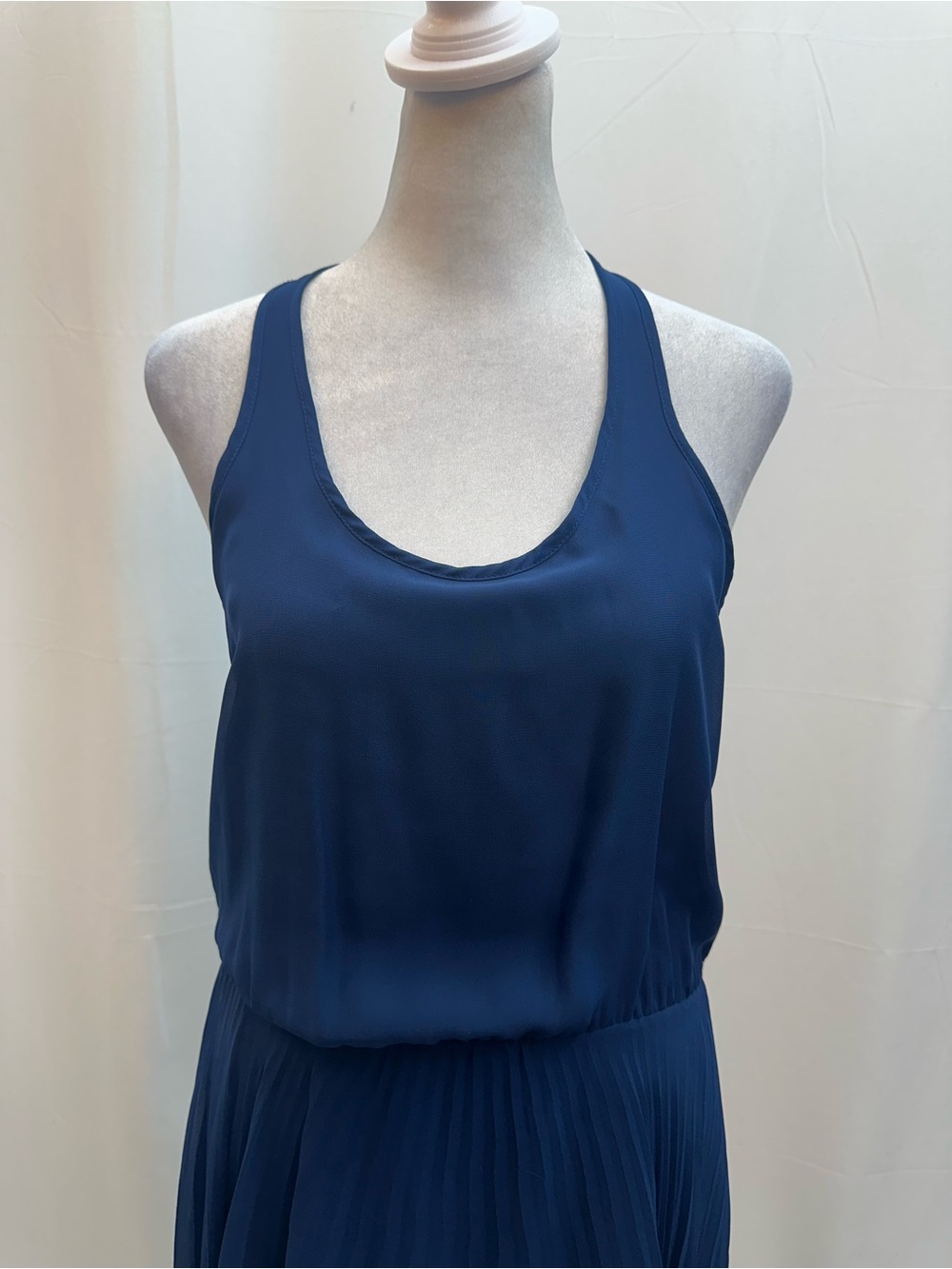 Parker Navy Racerback Pleated Midi Dress XS - Picture 2 of 4